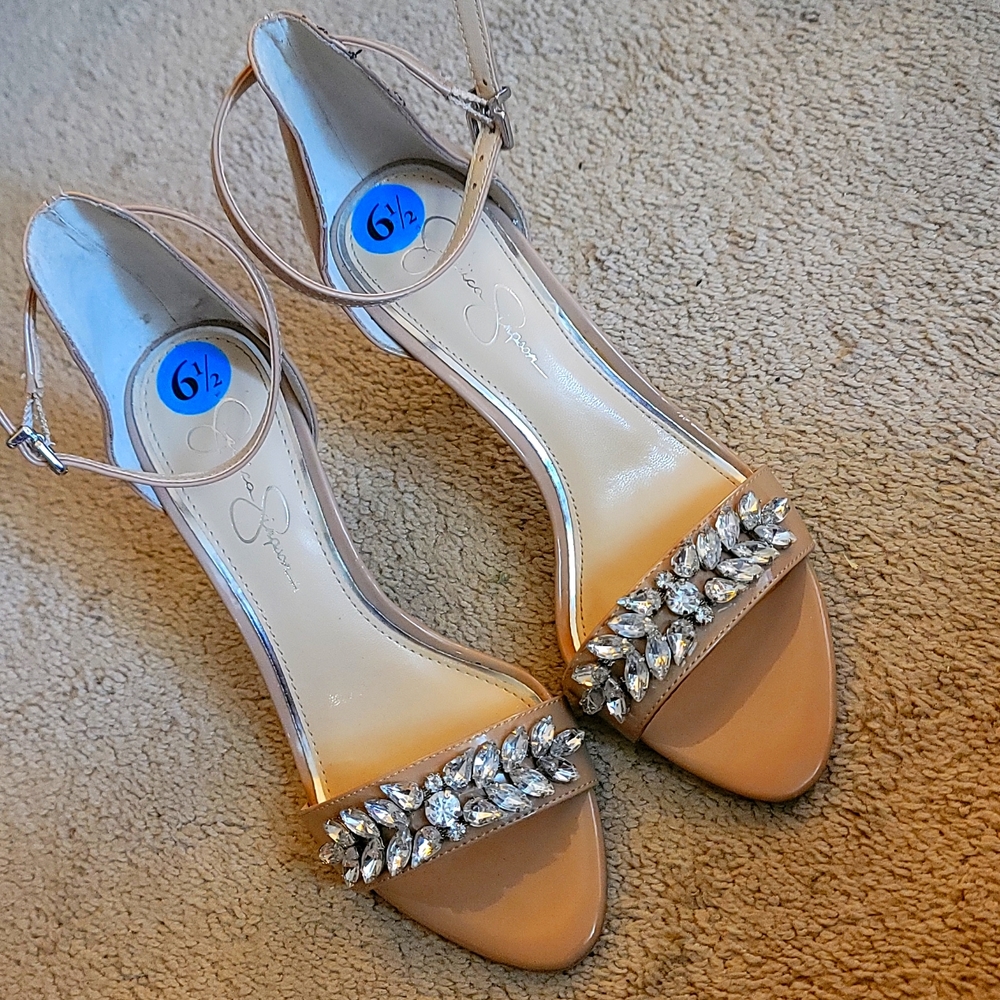 Jessica Simpson ankle strap Rhinestoned heels size 6.5. Missing stone. Beautiful